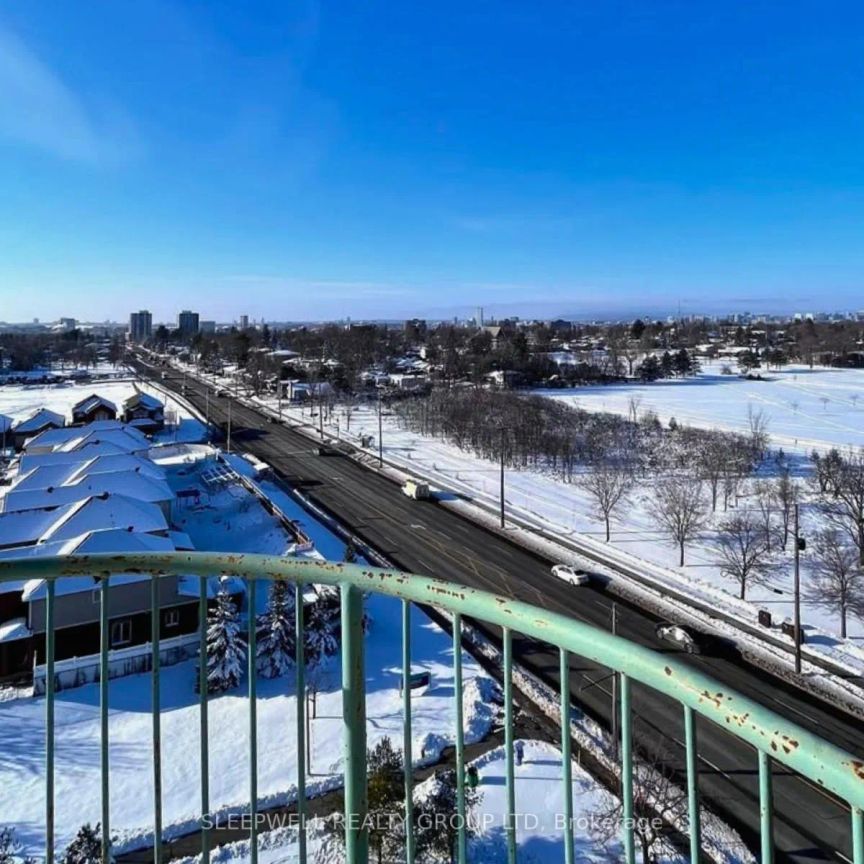 1101 - 1440 HERON ROAD - Photo 1