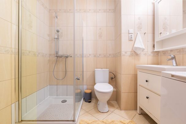 2-pokojowe mieszkanie z klasycznymi meblami | 42,5 - Photo 1