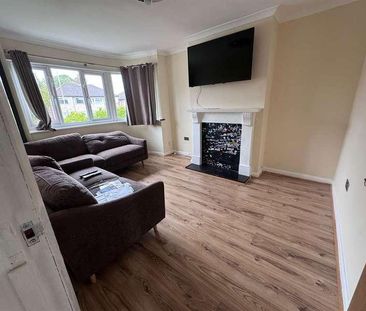 House Share ? Spacious Double Room In Ilford, IG5 - Photo 1