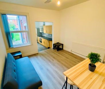 4 Bed Terraced House, Westwood Road, CV5 - Photo 1