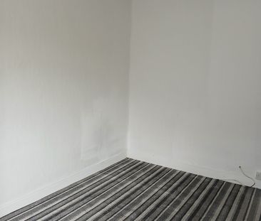 2 Bed Flat, Avonvale Road, BS5 - Photo 1