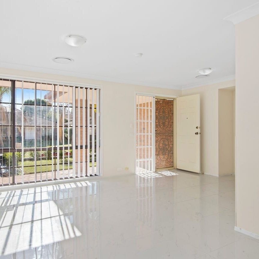 Quakers Hill - Photo 1