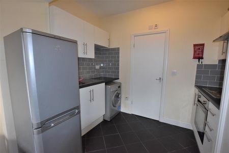 Charles Street - Photo 5