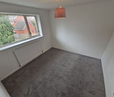 Brown Street, Radcliffe - Photo 3