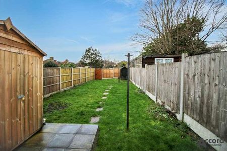 Cromer Road, Hornchurch, RM11 - Photo 5