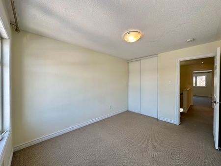 For Lease - 3353 Woodroffe Avenue, Barrhaven, Ontario - Photo 5