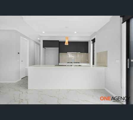 1/28 Mia Street, Alfredton, Vic 3350 - Photo 1