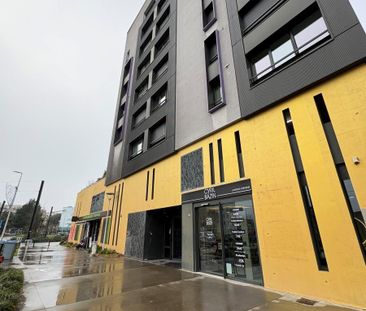 REZE PONT ROUSSEAU APPT T2 AVEC LOGGIA ET PARKING COUVERT - loi PINEL - Photo 5