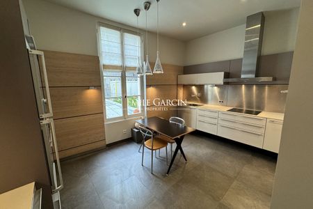 Appartement à louer à Paris 7Ème - Photo 3