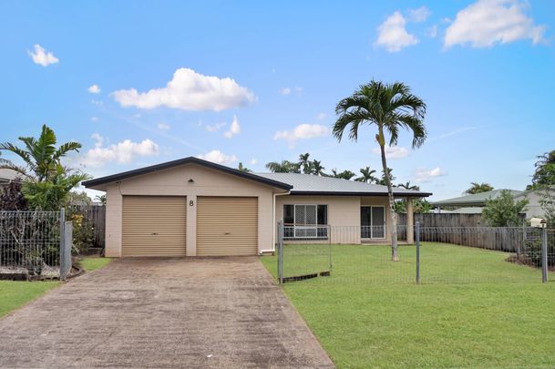 Large Family Home with Pool - Photo 1