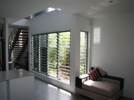 LUXURY HOME IN GRACEVILLE STATE SCHOOL CATCHMENT - Photo 3