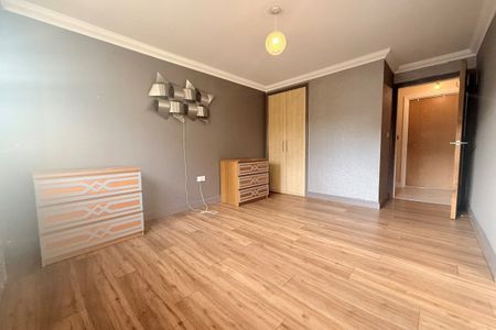 Gloucester Court, HATFIELD - Photo 3