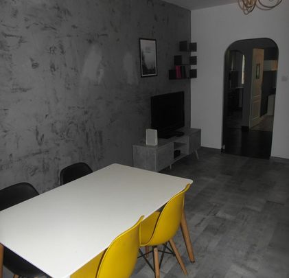 Ładne 3 pokoje do wynajęcia, 53m2, parter, balkon - Photo 1