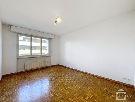 Proche du centre ville appartement de 3 pièces au 1er étage - Foto 3