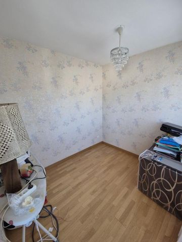 Location Appartement 4 pièces 74m² VILLERS LES NANCY 54600 - Photo 4