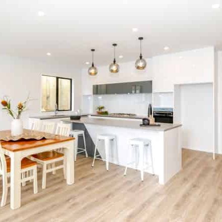 124 Thomas Road Flat Bush - Photo 1