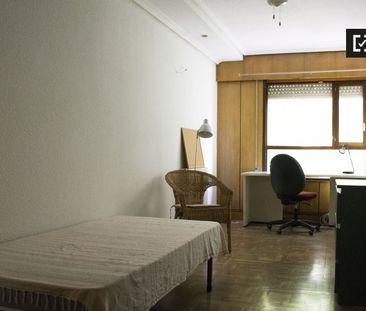 madrid, Community of Madrid 28035 - Photo 1