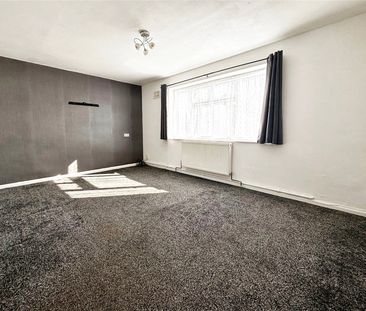 2 bedroom property to rent - Photo 1