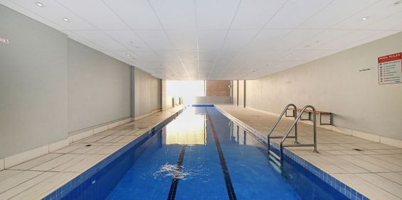 Freshly Painted 1 Bedroom in Prime Location - Photo 3