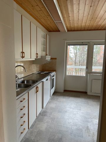 Profilvägen, Finspång - Photo 4