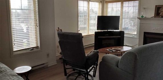 Logement 3.5 à louer - Photo 2