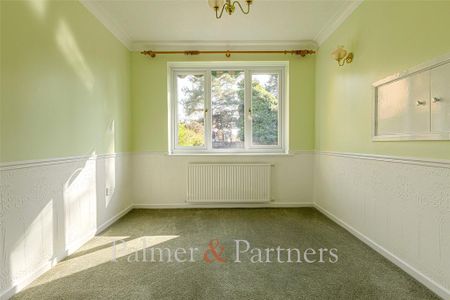 3 bedroom detached house to rent - Photo 4