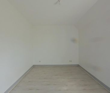 Location Appartement 3 pièces 48m² CHATELLERAULT 86100 - Photo 4