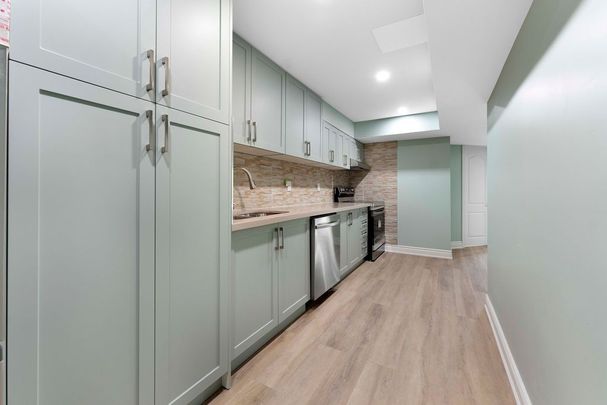 For Lease - 1811 Esterbrooke Drive Unit# Basement, Oshawa, Ontario - Photo 1