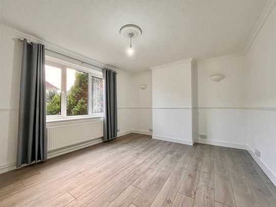 Chaucer Road, Great Yarmouth - Photo 1