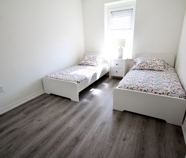 For Lease - 119 Stork Street, Oakville, Ontario - Photo 6