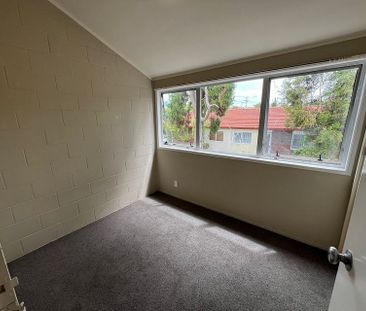 Charming 2BR Unit with Modern Renovations - Photo 3