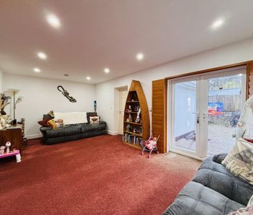 3 bedroom detached house to rent - Photo 1