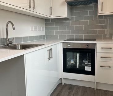 1 Bed Flat, Ludlow Road, SO19 - Photo 1