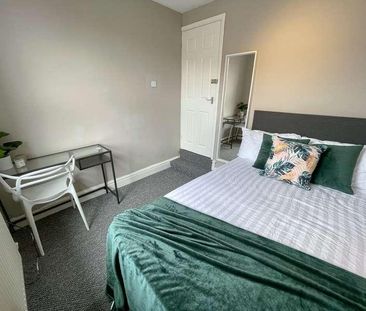 Taunton Street, L15 - Photo 1