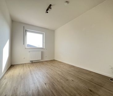 Exklusives seniorengerechtes 2 Zimmer-Apartment mit großzügigem Bal... - Photo 1