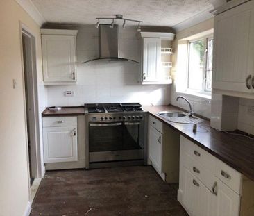 3 bedroom house to rent - Photo 3