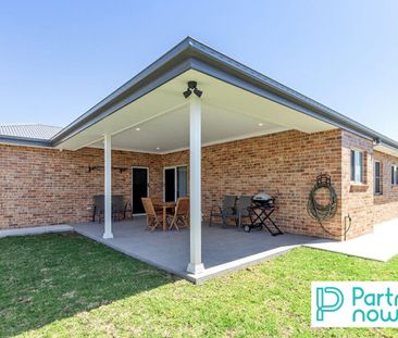 22 Currawong Drive, TAMWORTH NSW 2340 - Photo 6