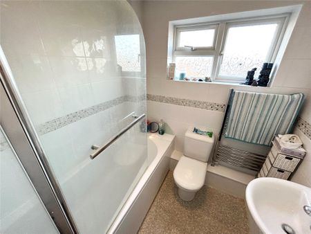 1 bedroom House in Rook Close, Wokingham - Photo 4