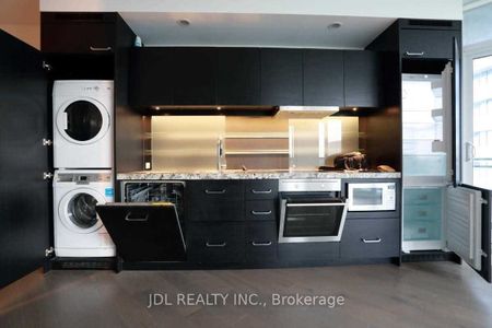 For Lease - 45 Charles Street Unit# 4506, Toronto, Ontario - Photo 3