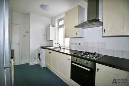 2 bedroom property to rent - Photo 4