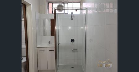 AFFORDABLE APARTMENT IN ALBION - Photo 4