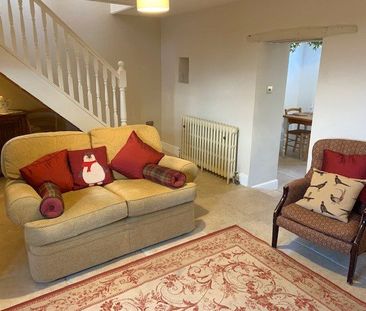 A wonderful and immaculate recently renovated one bedroom cottage j... - Photo 5
