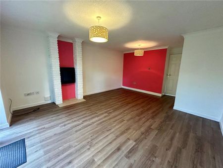 2 bedroom link detached house to rent - Photo 4