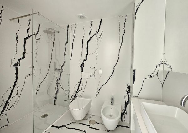 Apartamento novo com lugar de garagem a 5 minutos do centro da cidade!