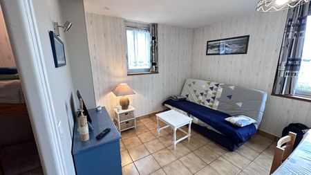 Location Appartement 2 pièces 24m² - Photo 2