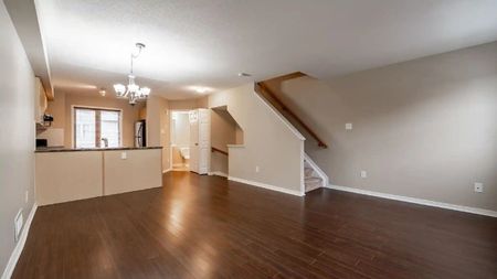 231 Kennevale Drive - Photo 3