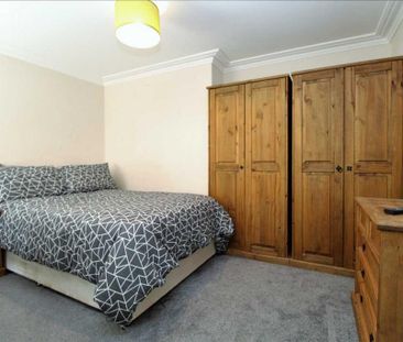 3 bedroom house share to rent - Photo 3