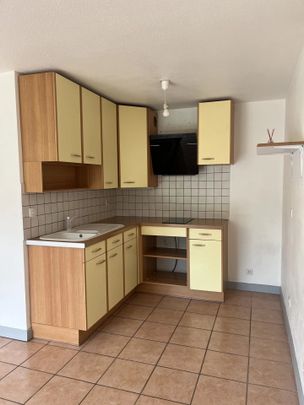 Location Appartement 2 pièces 40m² SALLANCHES 74700 - Photo 1