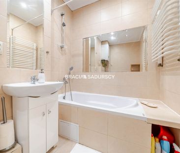 Blisko centrum,2 pokoje,balkon, parking- Krowodrza - Photo 3