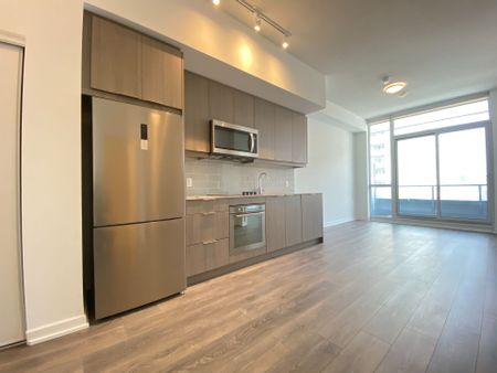 For Lease - 36 Forest Manor Road Unit# 302, Toronto, Ontario - Photo 5